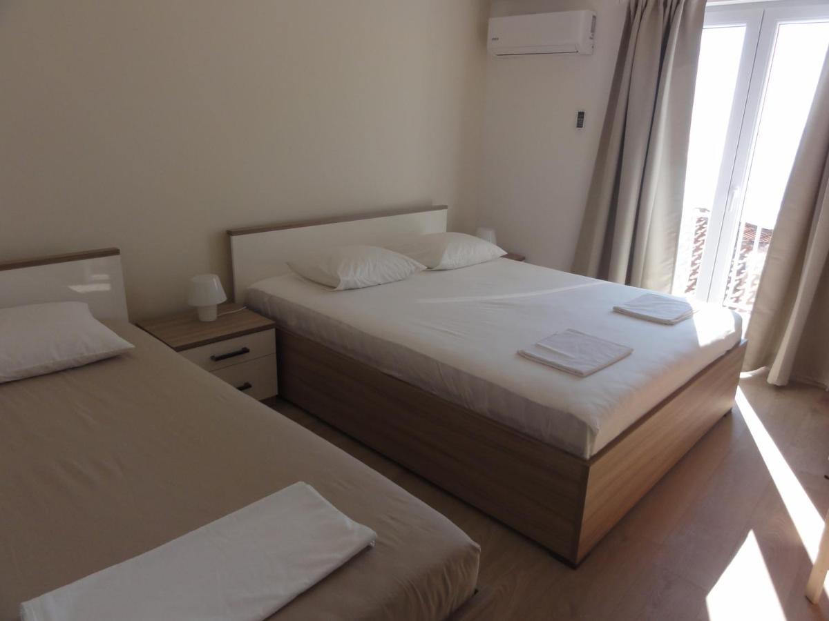 Apartmani Lara Gradac  Exterior foto